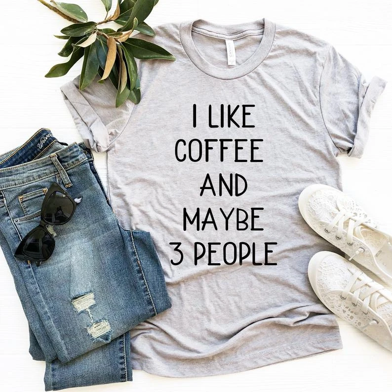 Мне нравится кофе и, возможно, 3 человека рубашка, кофейная рубашка, забавная кофейная рубашка, подарок другу, забавный слоган хипстерские то... 
Мне нравится кофе и, возможно, 3 человека рубашка, кофейная рубашка, забавная кофейная рубашка, подарок другу, забавный слоган хипстерские то...