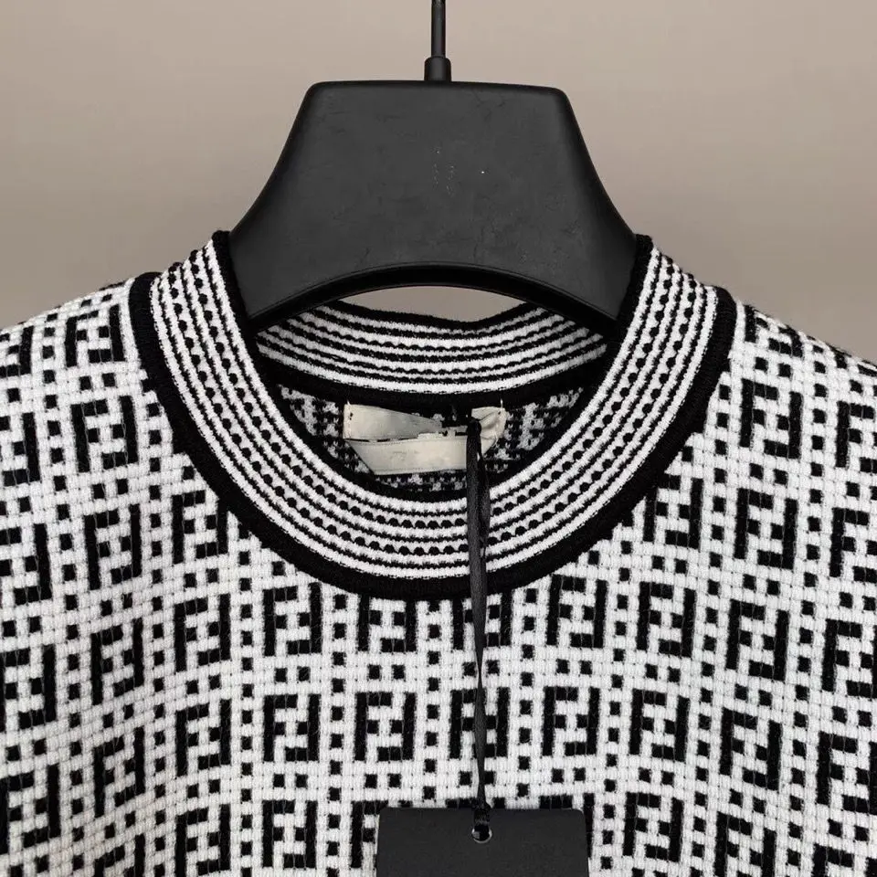 2021 of Letters Design Sweet Tight round Neck T-shirt Short Sleeve T-shirt
2021 of Letters Design Sweet Tight round Neck T-shirt Short Sleeve T-shirt