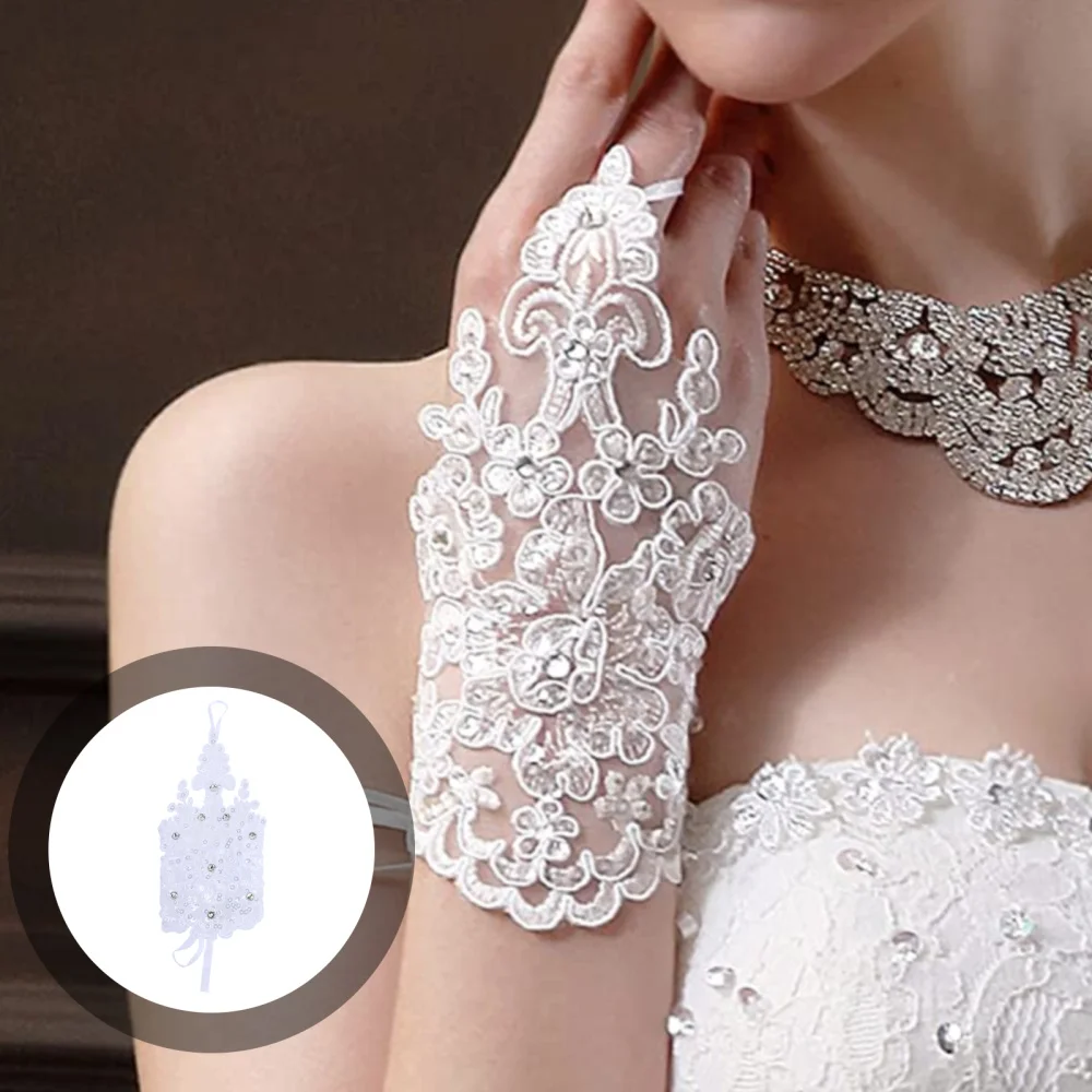 Pair of Rhinestone Satin Decorated Fingerless Bridal Lace for Wedding Party (White)
Pair of Rhinestone Satin Decorated Fingerless Bridal Lace for Wedding Party (White)