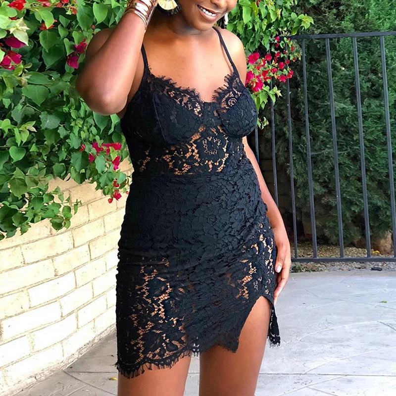 2021 New Fashion Spaghetti Strap Women Summer Lace Dress Female Sexy See Through Side Split Bodycon Mini Dresses
2021 New Fashion Spaghetti Strap Women Summer Lace Dress Female Sexy See Through Side Split Bodycon Mini Dresses