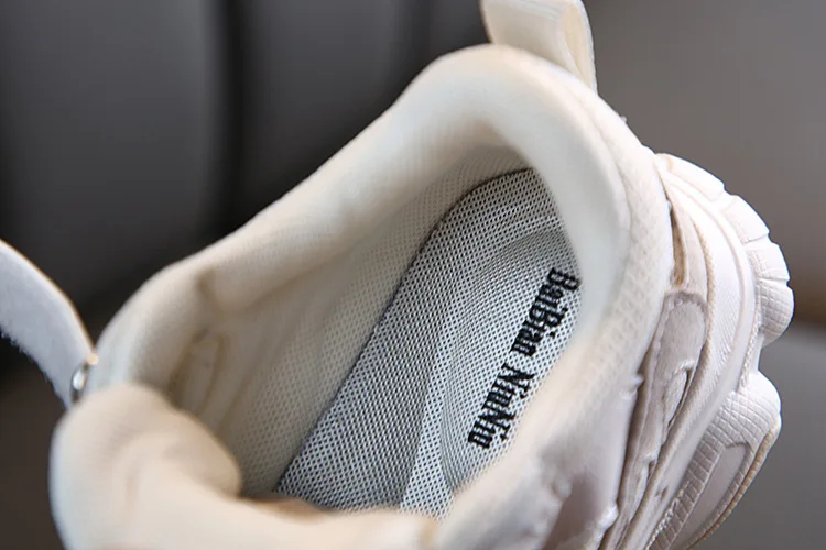 Spring Solid Color Breathable Soft Bottom Student Shoes Kids Casual Shoes Boys Sports Shoes Little Girl Shoes
Spring Solid Color Breathable Soft Bottom Student Shoes Kids Casual Shoes Boys Sports Shoes Little Girl Shoes