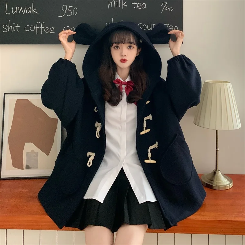 Japanese Kawaii Girl Woolen Coat Women Thick Horn Button Loose Outerwear Autumn Winter Vintage Ladies Solid Casual Hooded Jacket
Japanese Kawaii Girl Woolen Coat Women Thick Horn Button Loose Outerwear Autumn Winter Vintage Ladies Solid Casual Hooded Jacket