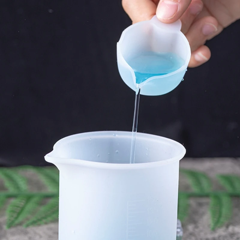 150ML Silicone Measuring Cups Handmade DIY Crystal Epoxy Jewelry Making Tools R2LE
150ML Silicone Measuring Cups Handmade DIY Crystal Epoxy Jewelry Making Tools R2LE