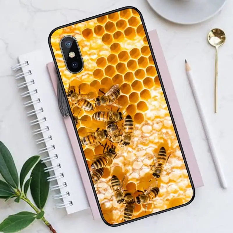 Bumble Bee Honeycomb yellow pattern Phone Case for iPhone 11 12 mini pro XS MAX 8 7 6 6S Plus X 5S SE 2020 XR Luxury shell funda
Bumble Bee Honeycomb yellow pattern Phone Case for iPhone 11 12 mini pro XS MAX 8 7 6 6S Plus X 5S SE 2020 XR Luxury shell funda