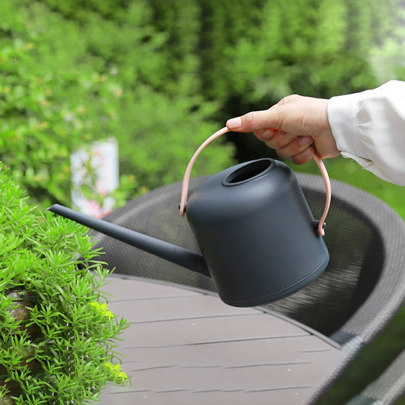 Watering Can Modern Long Spout Plant Watering Pot with Detachable Spray Head for Outdoor Indoor Watering Plants 1.7L
Watering Can Modern Long Spout Plant Watering Pot with Detachable Spray Head for Outdoor Indoor Watering Plants 1.7L
