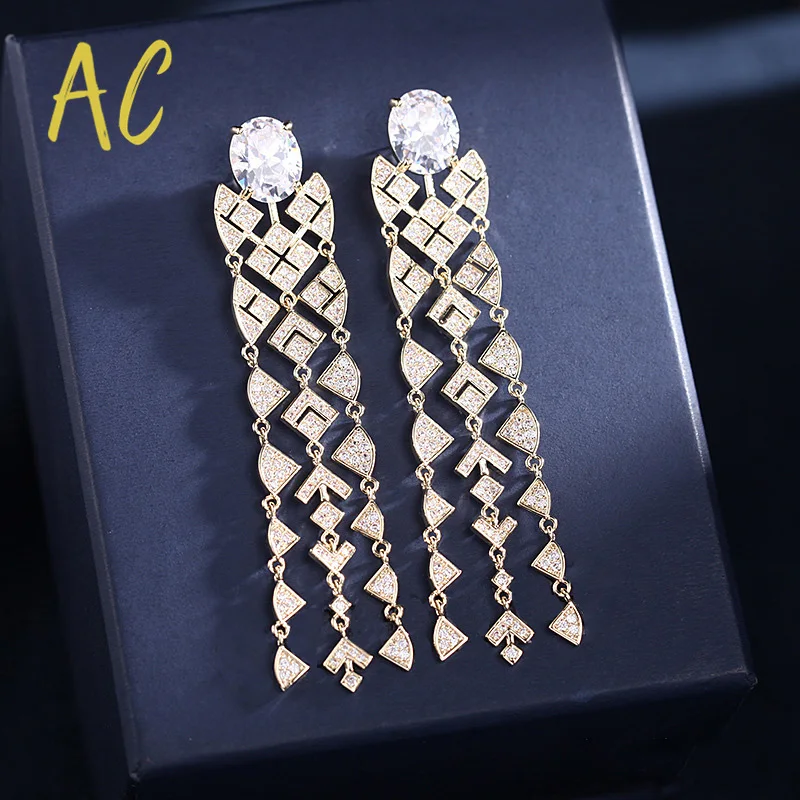 Luxurious Gold Plated Tassel Long Drop Earrings Woman Cubic Zirconia Inlaid With Irregular Geometry 7.5cm Statement Jewelry
Luxurious Gold Plated Tassel Long Drop Earrings Woman Cubic Zirconia Inlaid With Irregular Geometry 7.5cm Statement Jewelry