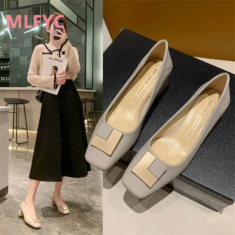 Xiaoxiangfeng single shoes women 2021 new shoes thick heel square toe Mary Jane women's shoes mid-heel soft leather high heels
Xiaoxiangfeng single shoes women 2021 new shoes thick heel square toe Mary Jane women's shoes mid-heel soft leather high heels