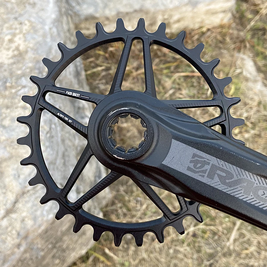 PASS QUEST RACEFACE crank special positive and negative tooth width narrow tooth sprocket mountain bike sprocket race EASTON
PASS QUEST RACEFACE crank special positive and negative tooth width narrow tooth sprocket mountain bike sprocket race EASTON