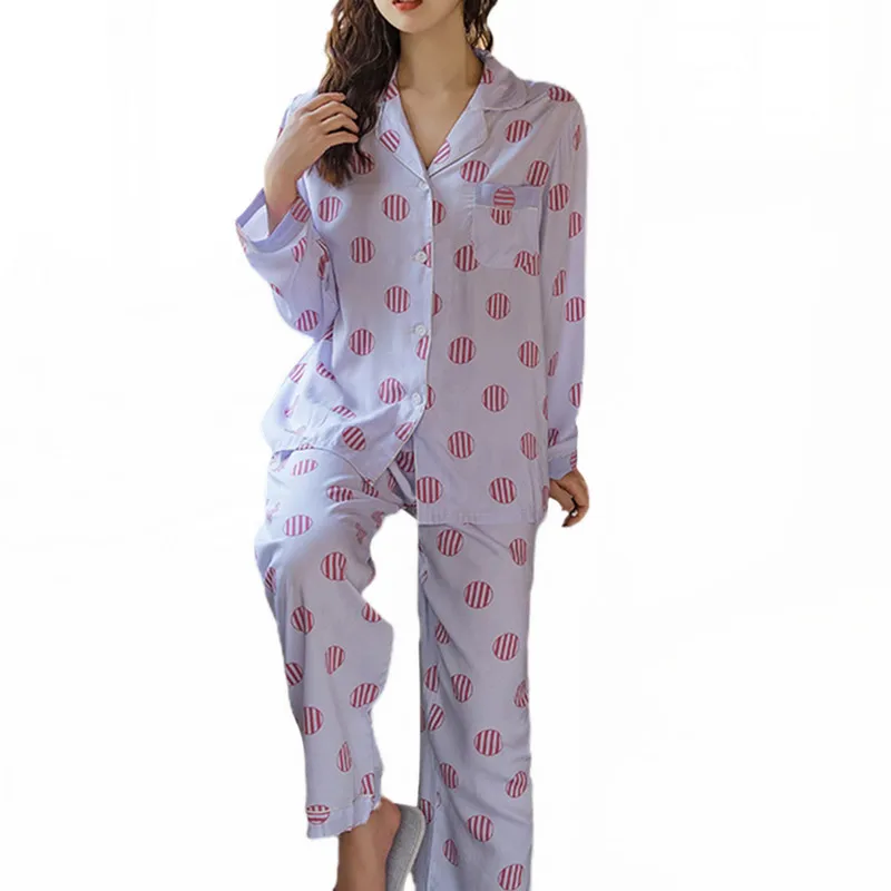 2 Pcs Women Print Pajamas Long Sleeve V-neck Single-breasted Cardigan + Loose Trousers Sleepwear Nightwear Female
2 Pcs Women Print Pajamas Long Sleeve V-neck Single-breasted Cardigan + Loose Trousers Sleepwear Nightwear Female