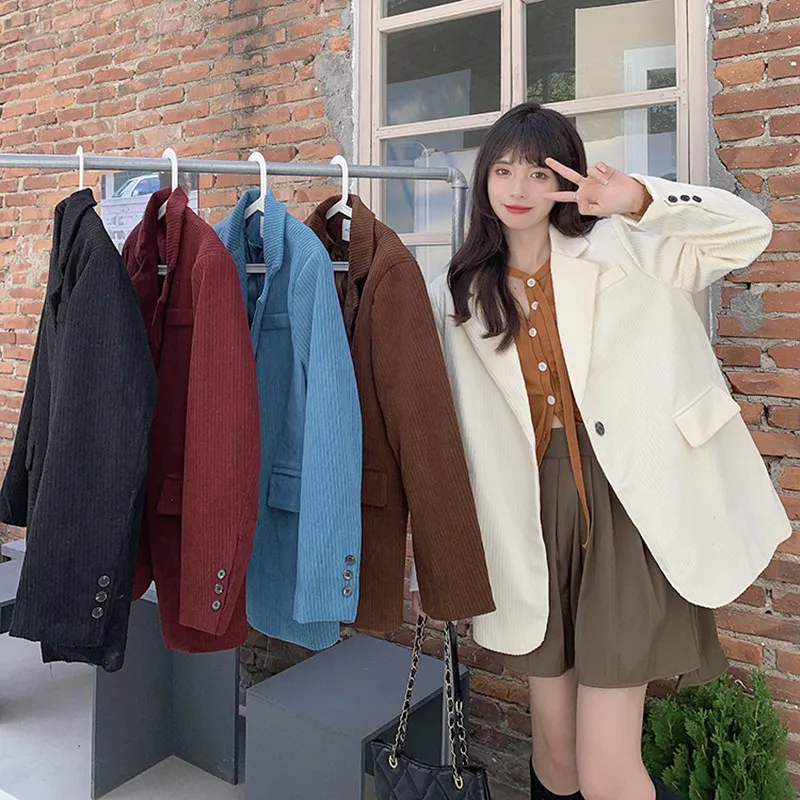 2021 New Women's Jacket Autumn Ladies Korean Fashion Loose Corduroy Street Vintage Casual Blazer One Button Coat White Black Red 
2021 New Women's Jacket Autumn Ladies Korean Fashion Loose Corduroy Street Vintage Casual Blazer One Button Coat White Black Red