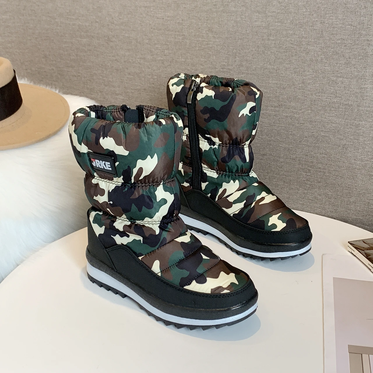 Winter women's boots snow boots outdoor boots warm nude boots thick-soled shoes camouflage color slope heel 2021 new
Winter women's boots snow boots outdoor boots warm nude boots thick-soled shoes camouflage color slope heel 2021 new