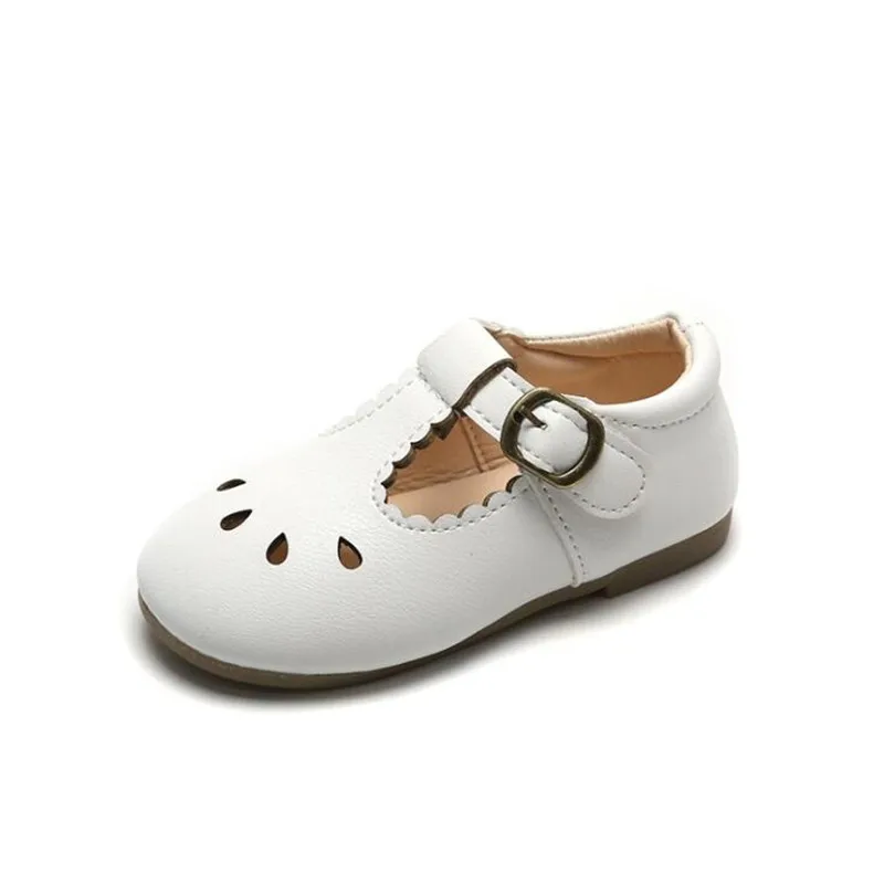 Boys Girls Small Leather Shoes Retro British Style Hollow Children Soft Peas Casual Shoes New 2021
Boys Girls Small Leather Shoes Retro British Style Hollow Children Soft Peas Casual Shoes New 2021
