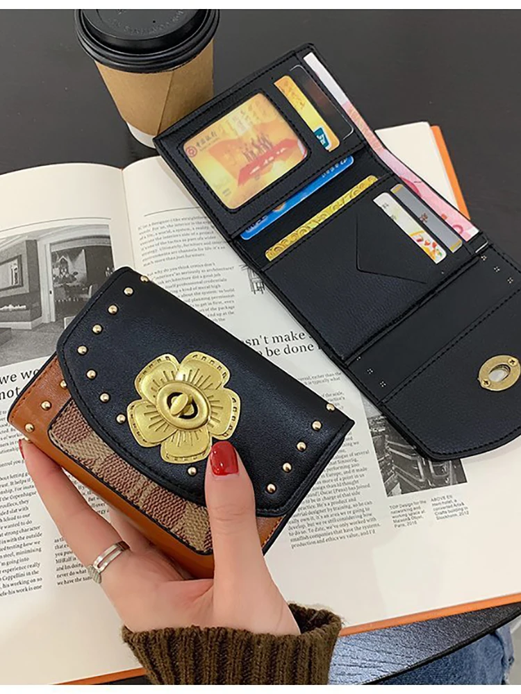 2021 Clutch Women Female Purse Money Clip Wallet 3D Flower Mini Hardware Lock Metal Luxury Business Wallet Card Holder Purse
2021 Clutch Women Female Purse Money Clip Wallet 3D Flower Mini Hardware Lock Metal Luxury Business Wallet Card Holder Purse