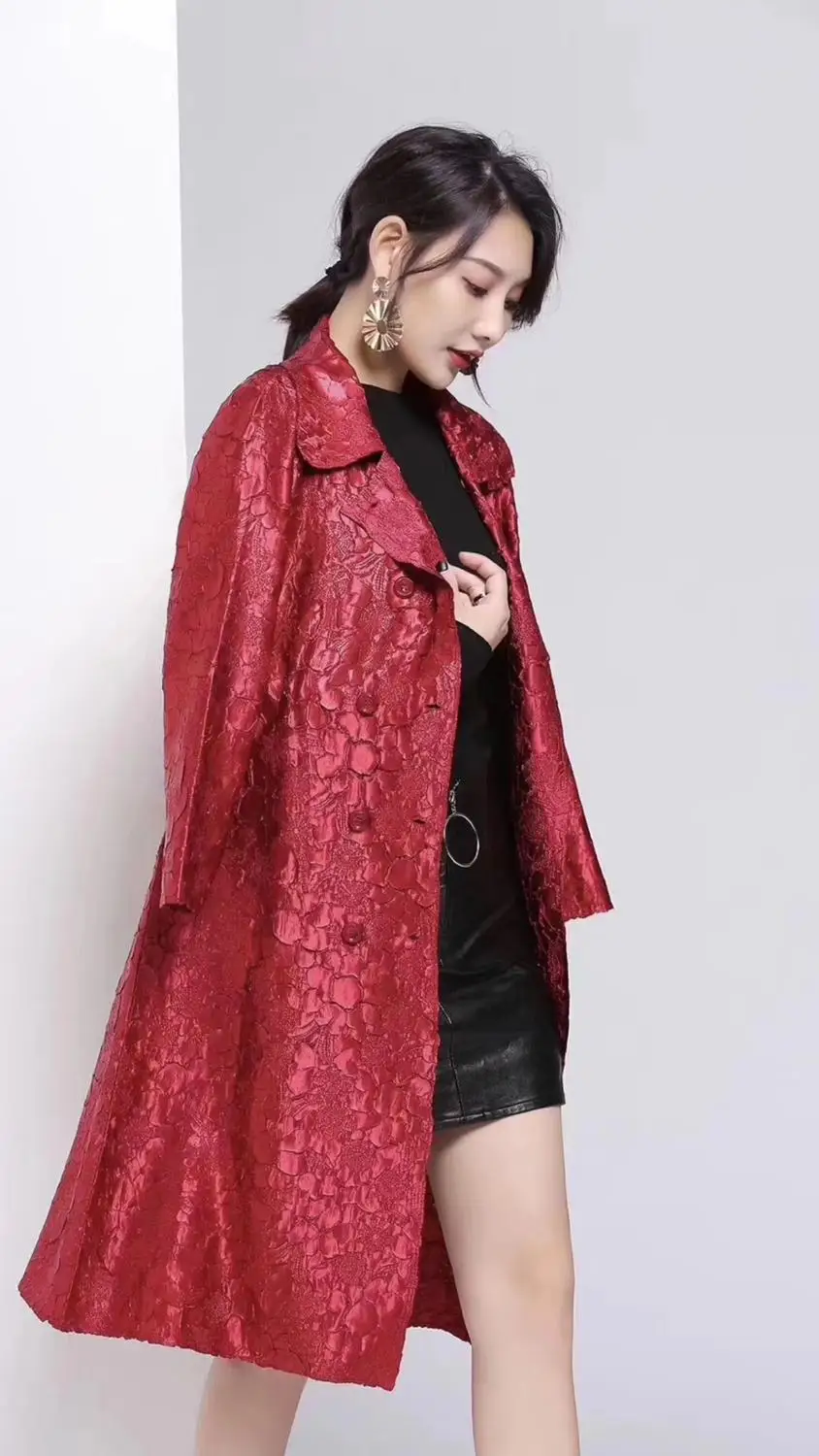 HOT SELLING Miyake Fold double-breasted the long sleeve trench coat turn-down collar Jacquard long windbreaker IN STOCK
HOT SELLING Miyake Fold double-breasted the long sleeve trench coat turn-down collar Jacquard long windbreaker IN STOCK