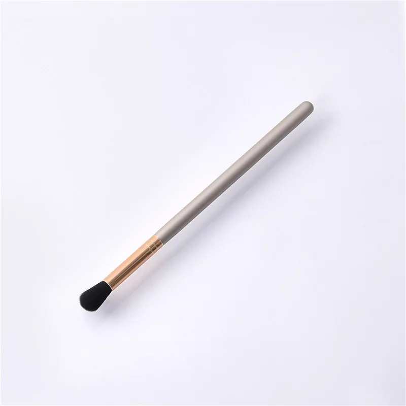 Wholesale 10Pcs Makeup Brushes Professional Single Champaign Gold Eyebrow Brush Foundation Make Up Brushes Beauty Tool
Wholesale 10Pcs Makeup Brushes Professional Single Champaign Gold Eyebrow Brush Foundation Make Up Brushes Beauty Tool