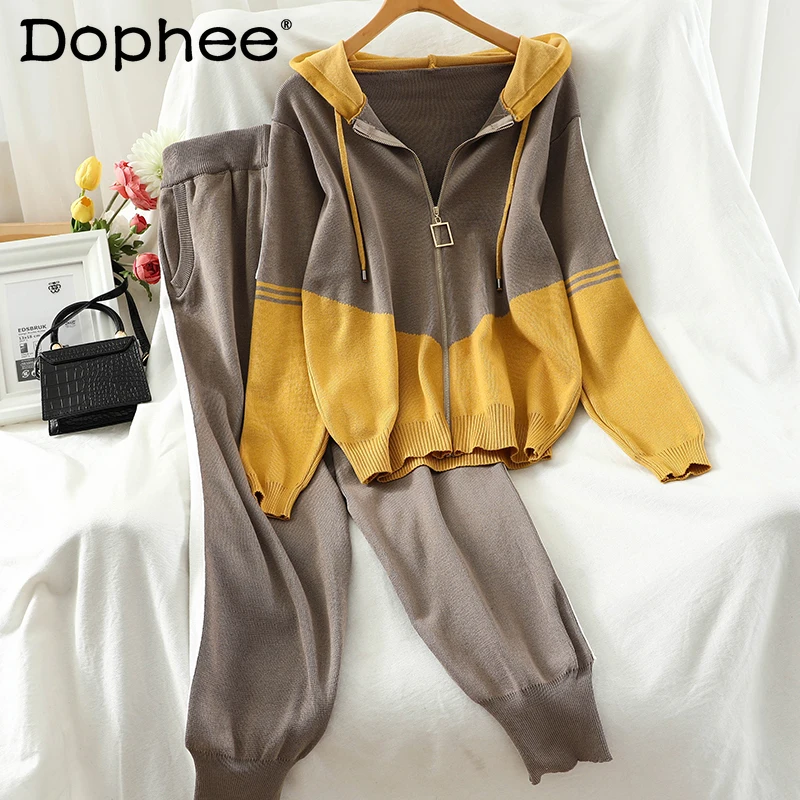 Student Knitted Suit Korean Hooded Zipper Contrast Color Knitted Coat Top Elastic Waist Harem Casual Pants Women Two-Piece Sets
Student Knitted Suit Korean Hooded Zipper Contrast Color Knitted Coat Top Elastic Waist Harem Casual Pants Women Two-Piece Sets