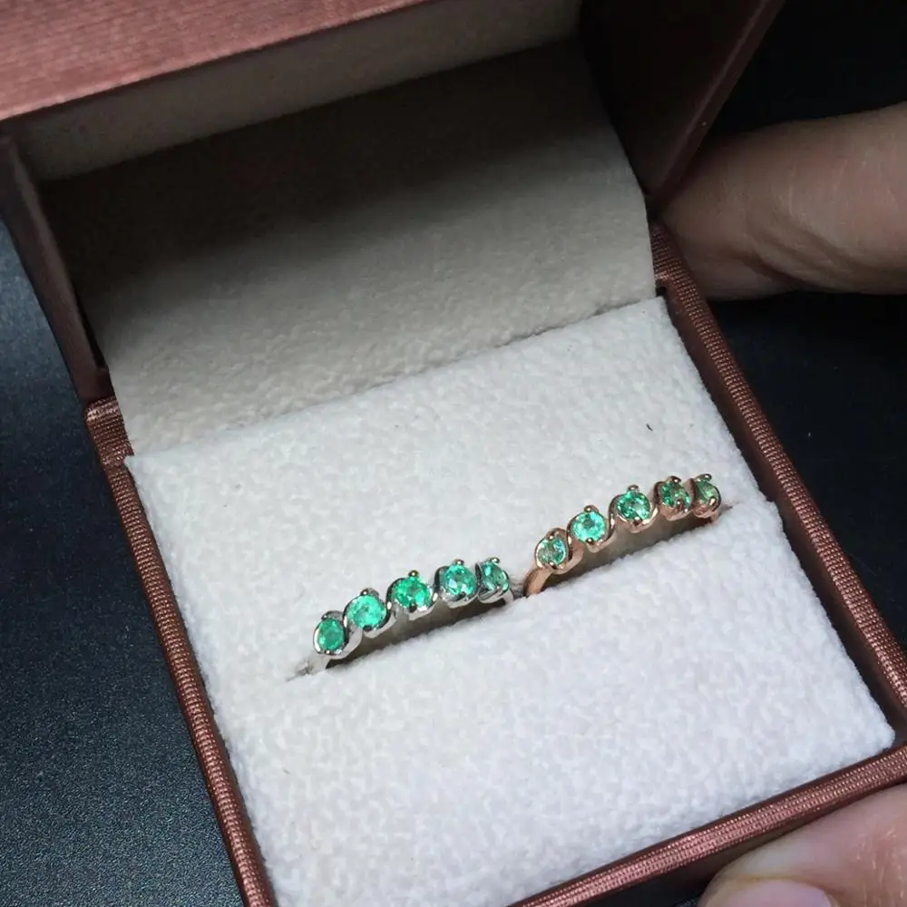 S925 sterling silver inlaid natural emeralds exquisite row rings for women ring style is simple and versatile natural stone ring 
S925 sterling silver inlaid natural emeralds exquisite row rings for women ring style is simple and versatile natural stone ring