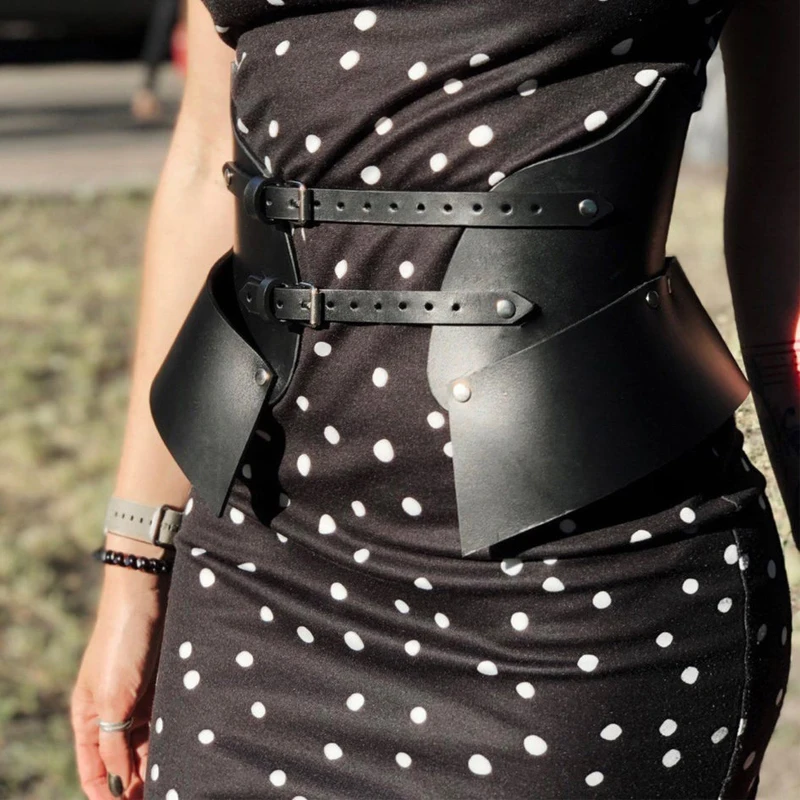 GAMPORL Women Leather Belts Fashion Body Harness Bondage Waistband Wide Corset Belts Female Vintage Gothic Garter Straps Harness
GAMPORL Women Leather Belts Fashion Body Harness Bondage Waistband Wide Corset Belts Female Vintage Gothic Garter Straps Harness