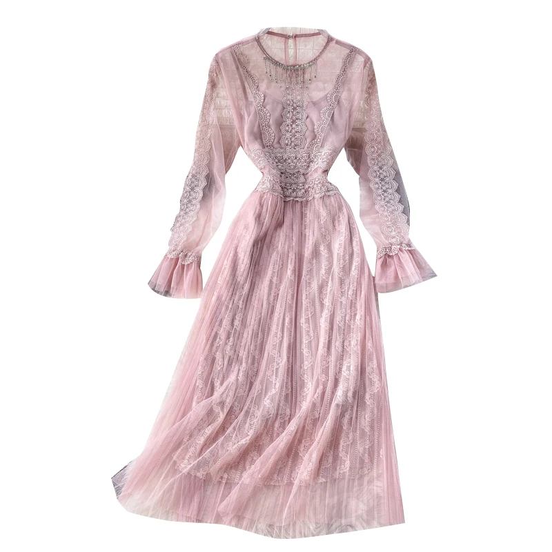 French girl gentle wind long dress chic fairy sweet lace splicing mesh fairy Pleated Dress
French girl gentle wind long dress chic fairy sweet lace splicing mesh fairy Pleated Dress