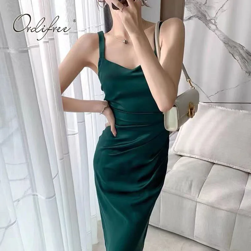 Ordifree 2022 Summer Women Sexy Satin Dress Elegant Silk Shiny Spaghetti Strap Draped Party Midi Dress
Ordifree 2022 Summer Women Sexy Satin Dress Elegant Silk Shiny Spaghetti Strap Draped Party Midi Dress