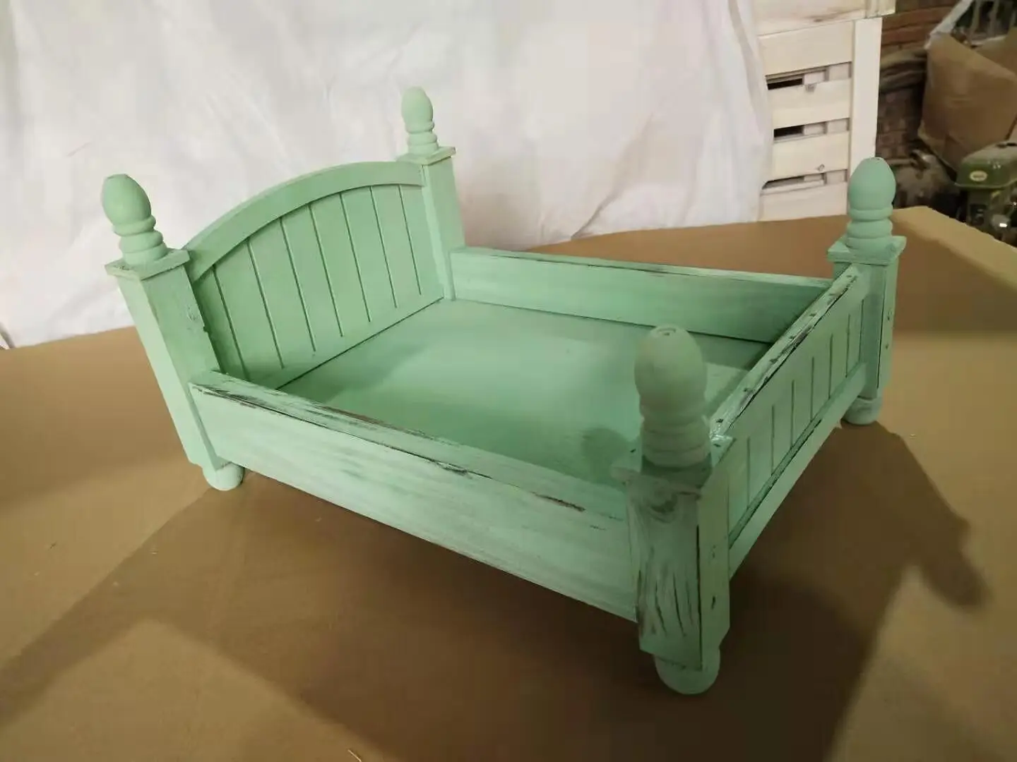 Detachable Baby Photo Bed Wood Crib Newborn Photography Props Infant Taking Photo Background Accessories Posing Childhood Gift
Detachable Baby Photo Bed Wood Crib Newborn Photography Props Infant Taking Photo Background Accessories Posing Childhood Gift