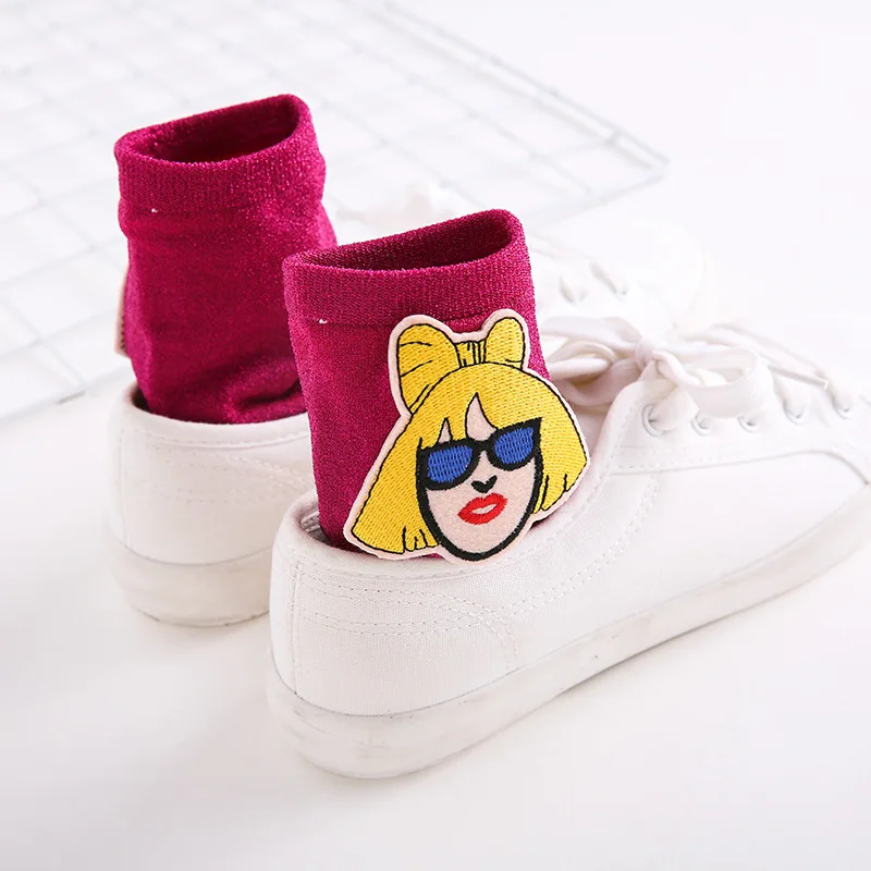 2021 New Autumn And Winter Socks Women's Fashion Personalized Beauty Potrait Hip-hop Footwear Bright Colors Cool Fashion
2021 New Autumn And Winter Socks Women's Fashion Personalized Beauty Potrait Hip-hop Footwear Bright Colors Cool Fashion