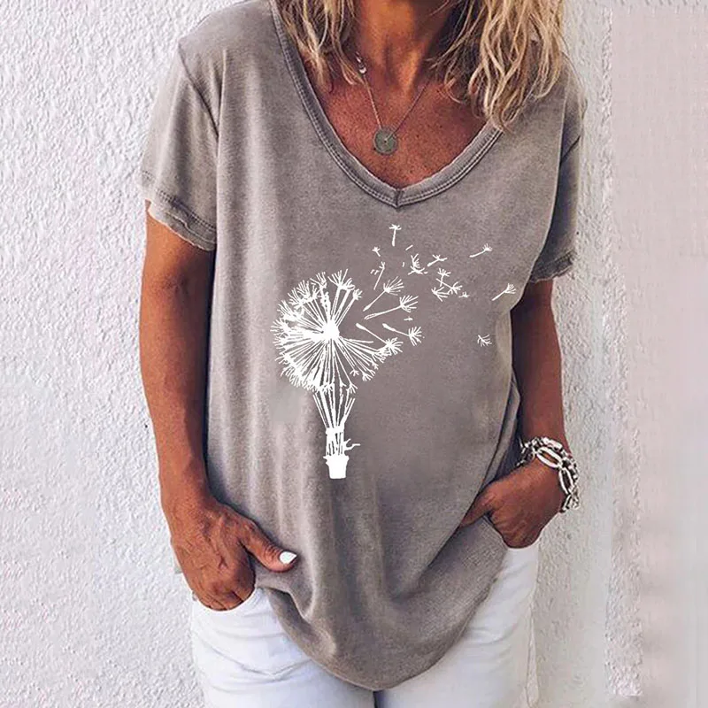 Women's Summer Fashion V Neck Printed Short Sleeve T-Shirt Plus Size Casual Loose Female Tops
Women's Summer Fashion V Neck Printed Short Sleeve T-Shirt Plus Size Casual Loose Female Tops
