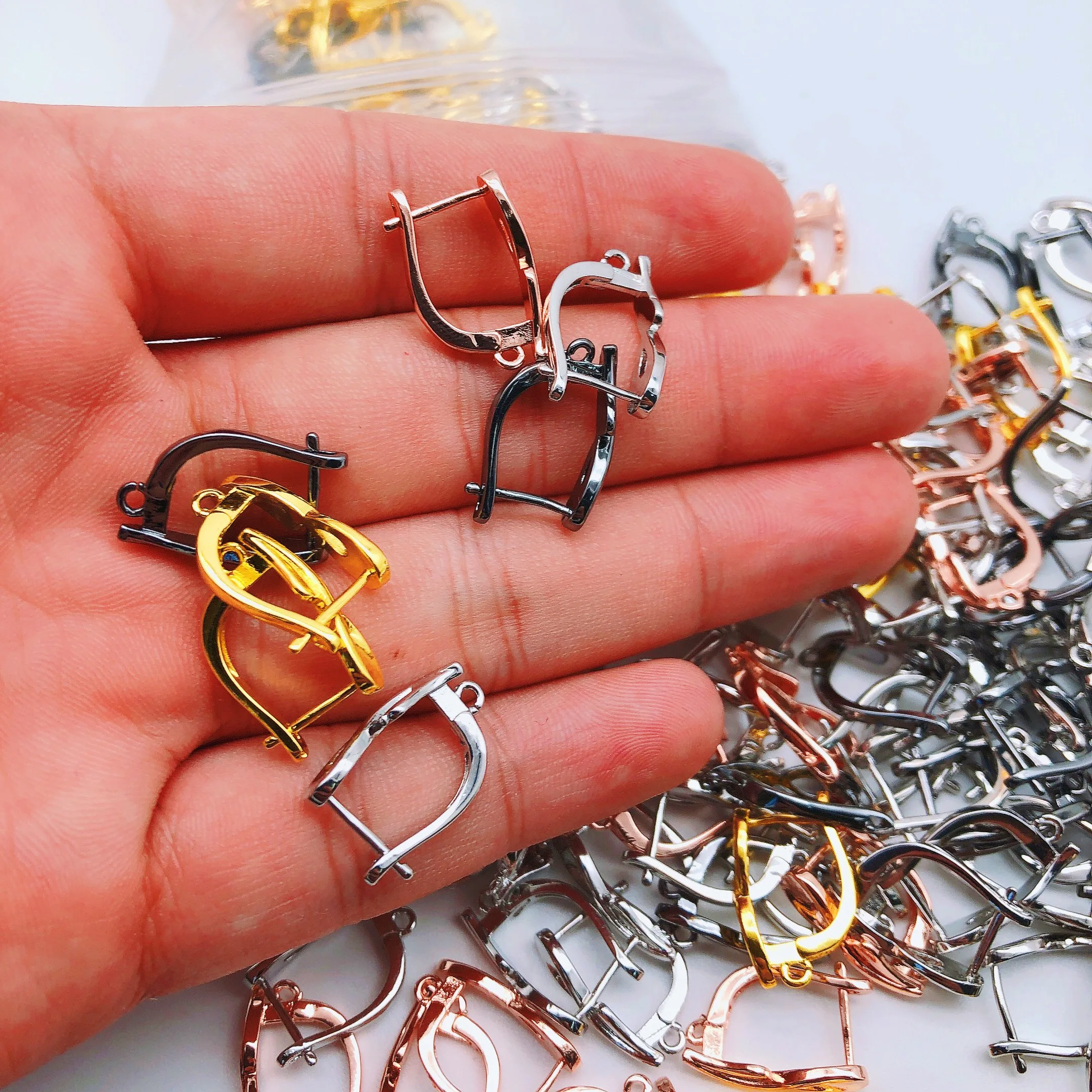 Fashion Popular hollow design charm bowknot earrings hook clasp accessories supplies for DIY earring jewelry making charm
Fashion Popular hollow design charm bowknot earrings hook clasp accessories supplies for DIY earring jewelry making charm
