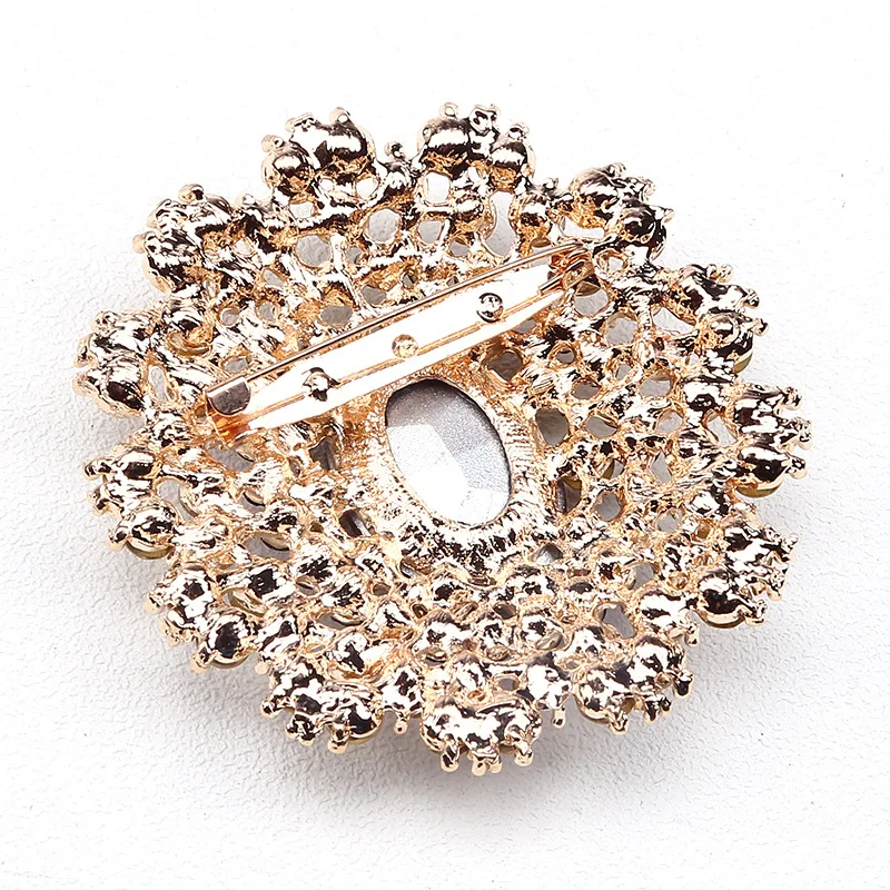 Young Tulip elegant flower shape brooch for women crystal romantic plant corsage beautiful coat accessories high quality new pin
Young Tulip elegant flower shape brooch for women crystal romantic plant corsage beautiful coat accessories high quality new pin