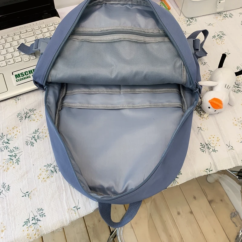 2020 New Large capacity Temperament girl backpack Korean Japanese Schoolgirl schoolbag Stylish Women Nylon travel bag Teenagers
2020 New Large capacity Temperament girl backpack Korean Japanese Schoolgirl schoolbag Stylish Women Nylon travel bag Teenagers