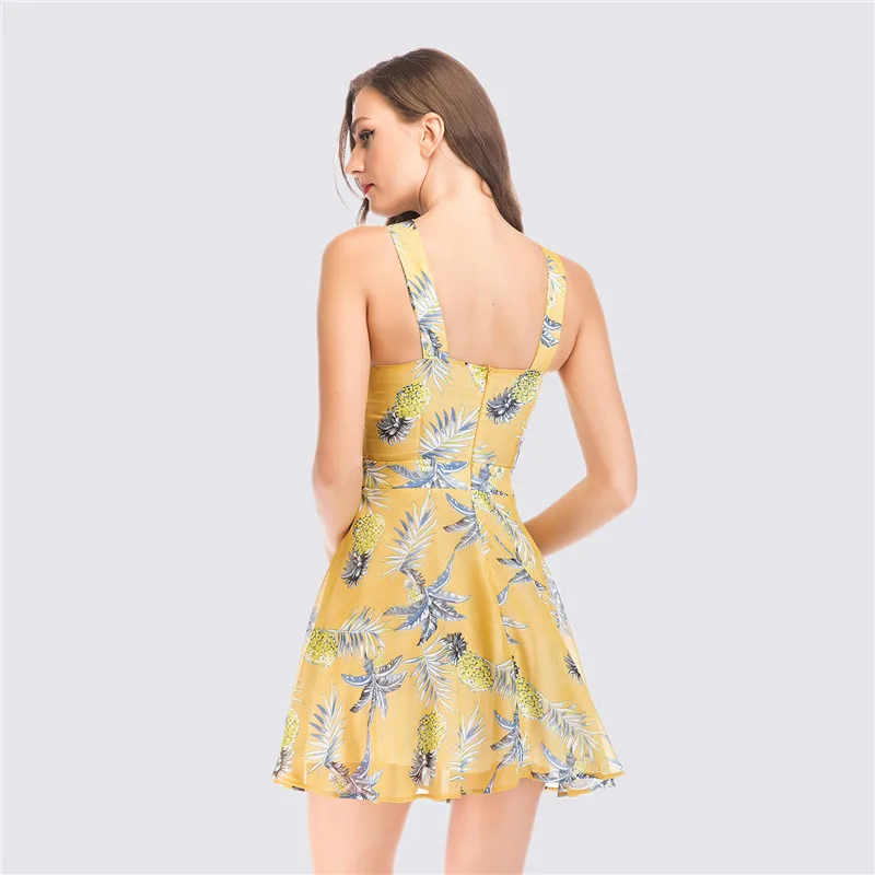 2020 Summer Casual Floral Women Mini Dress Elegant O-neck Sleeveless Backless Slim Dress 
2020 Summer Casual Floral Women Mini Dress Elegant O-neck Sleeveless Backless Slim Dress