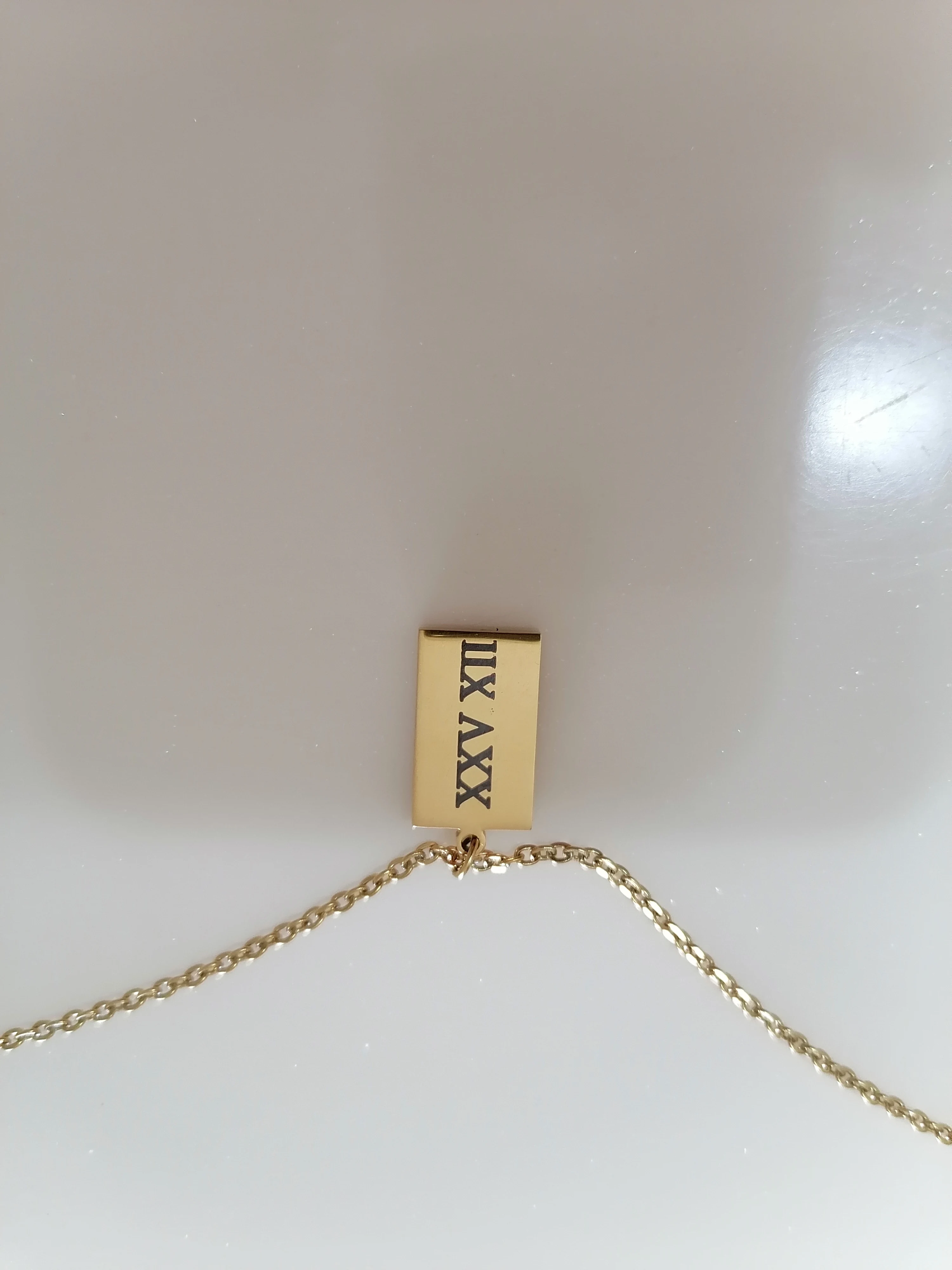 Customize Personalized Vertical Bar Pendant Chain Jewelry for Women Accept Dropshipping
Customize Personalized Vertical Bar Pendant Chain Jewelry for Women Accept Dropshipping