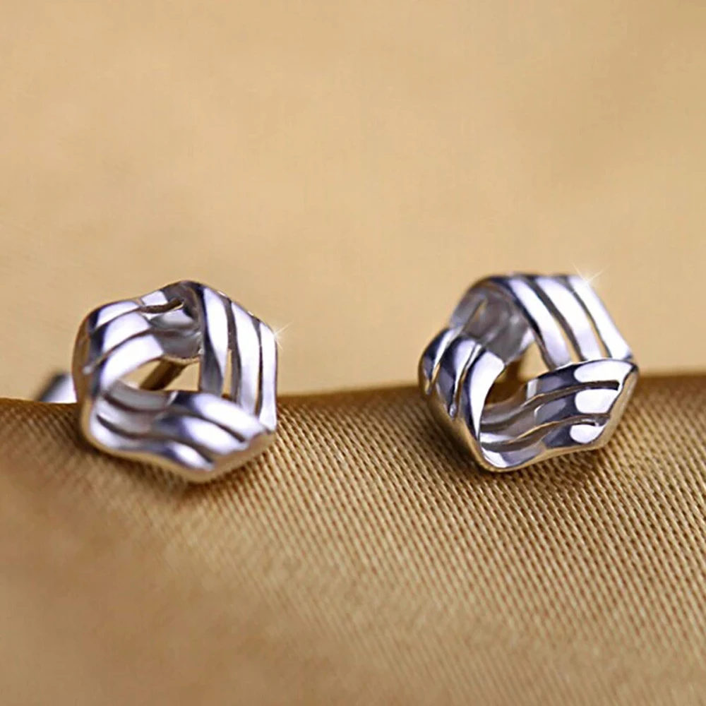 2021Contracted Classic Temperament Of Fashion And Personality Earring Geometry Shape Stud Earrings Women Fine Jewelry Gifts
2021Contracted Classic Temperament Of Fashion And Personality Earring Geometry Shape Stud Earrings Women Fine Jewelry Gifts