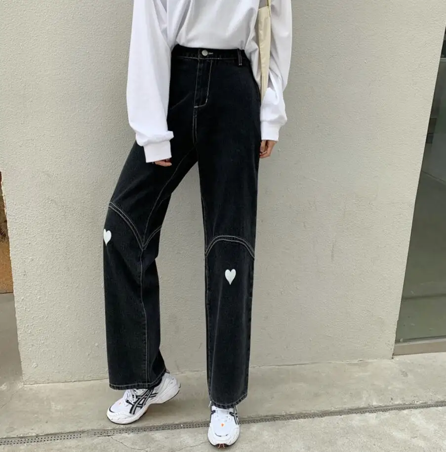 Korean Women Vintage Jeans High Waist Black Blue Embroidery Heart Denim Straight Pants Harajuku Loose Trousers s610
Korean Women Vintage Jeans High Waist Black Blue Embroidery Heart Denim Straight Pants Harajuku Loose Trousers s610