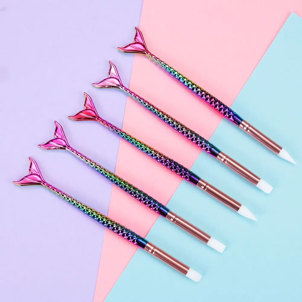 Fashion Silicone Head Nail Tools 3D Carving DIY Glitter Nail Art Brush Rhinestone Handle Mermaid Nail Pen
Fashion Silicone Head Nail Tools 3D Carving DIY Glitter Nail Art Brush Rhinestone Handle Mermaid Nail Pen
