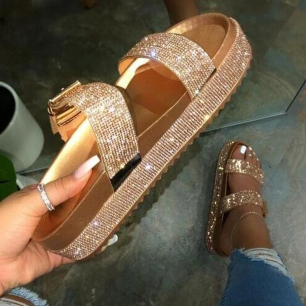 Spring/Summer 2022 Women Double-Layer Rhinestone Buckle Sandals Outside Wild Beach Slippers Ladies Leisure Home Travel Flop
Spring/Summer 2022 Women Double-Layer Rhinestone Buckle Sandals Outside Wild Beach Slippers Ladies Leisure Home Travel Flop