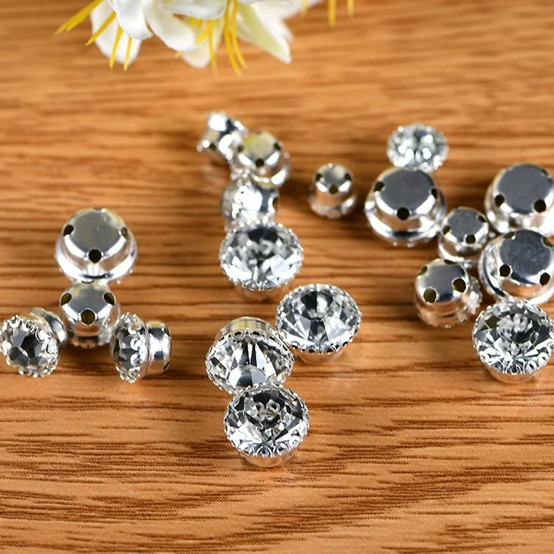 New Lace Single-claw Drill Close-toothed Claw Drill Hand-sewn Glass with Hole Drill Diy Clothing Wedding Accessories Material
New Lace Single-claw Drill Close-toothed Claw Drill Hand-sewn Glass with Hole Drill Diy Clothing Wedding Accessories Material