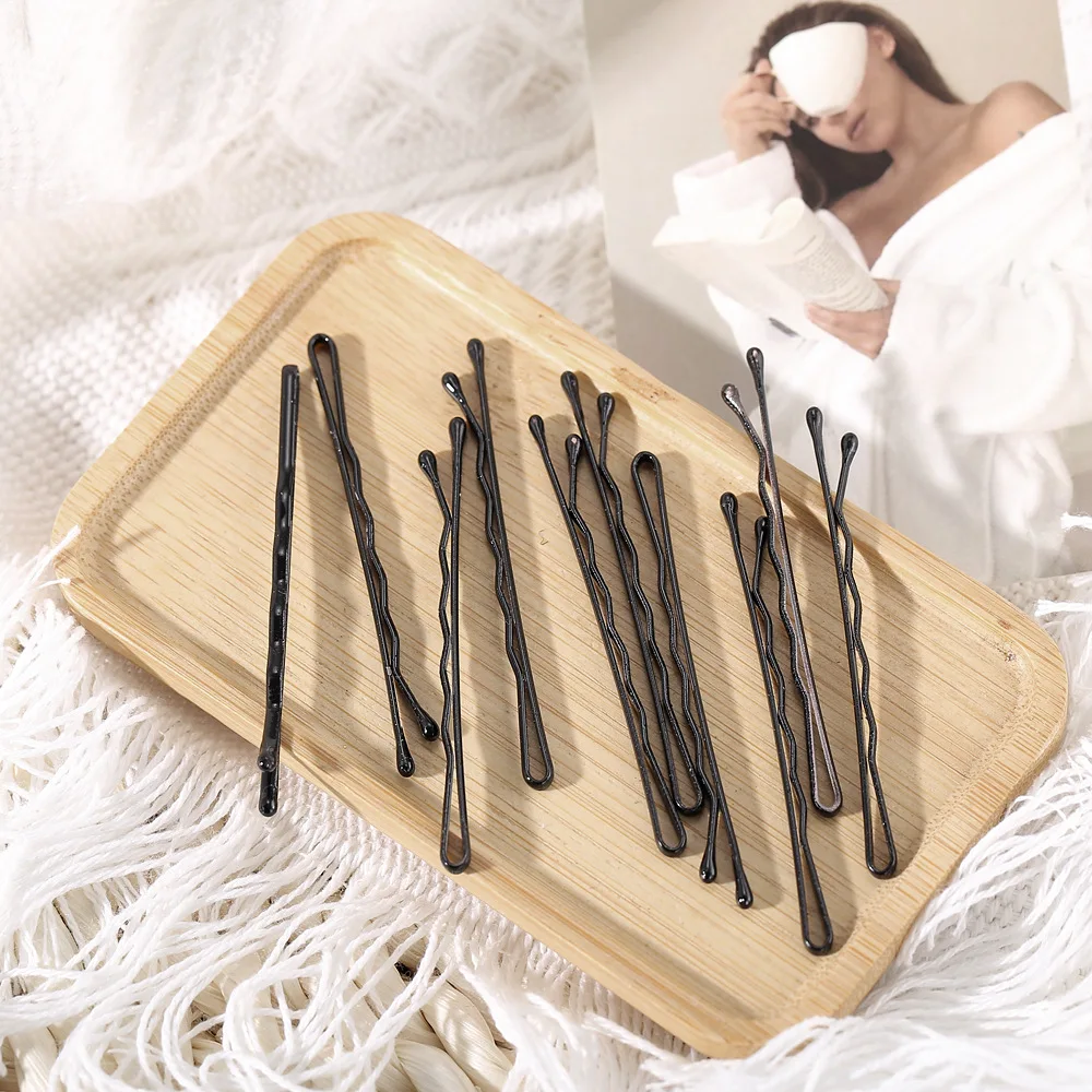 Minimalist Black Hairpin For Girls Bridal Headdress Versatile Disc Hair Iron Bangs Clip Women Word Folder Party Headdresses
Minimalist Black Hairpin For Girls Bridal Headdress Versatile Disc Hair Iron Bangs Clip Women Word Folder Party Headdresses