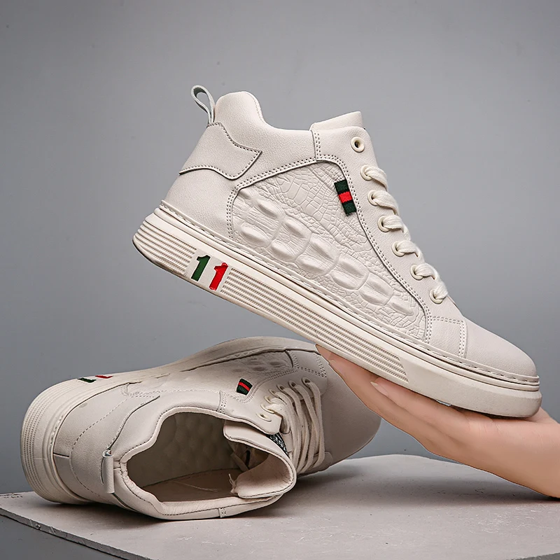 New men's shoes Korean version of all-match Zhongbang shoes Men's trend crocodile grain leather casual shoes Fashion trend shoes
New men's shoes Korean version of all-match Zhongbang shoes Men's trend crocodile grain leather casual shoes Fashion trend shoes