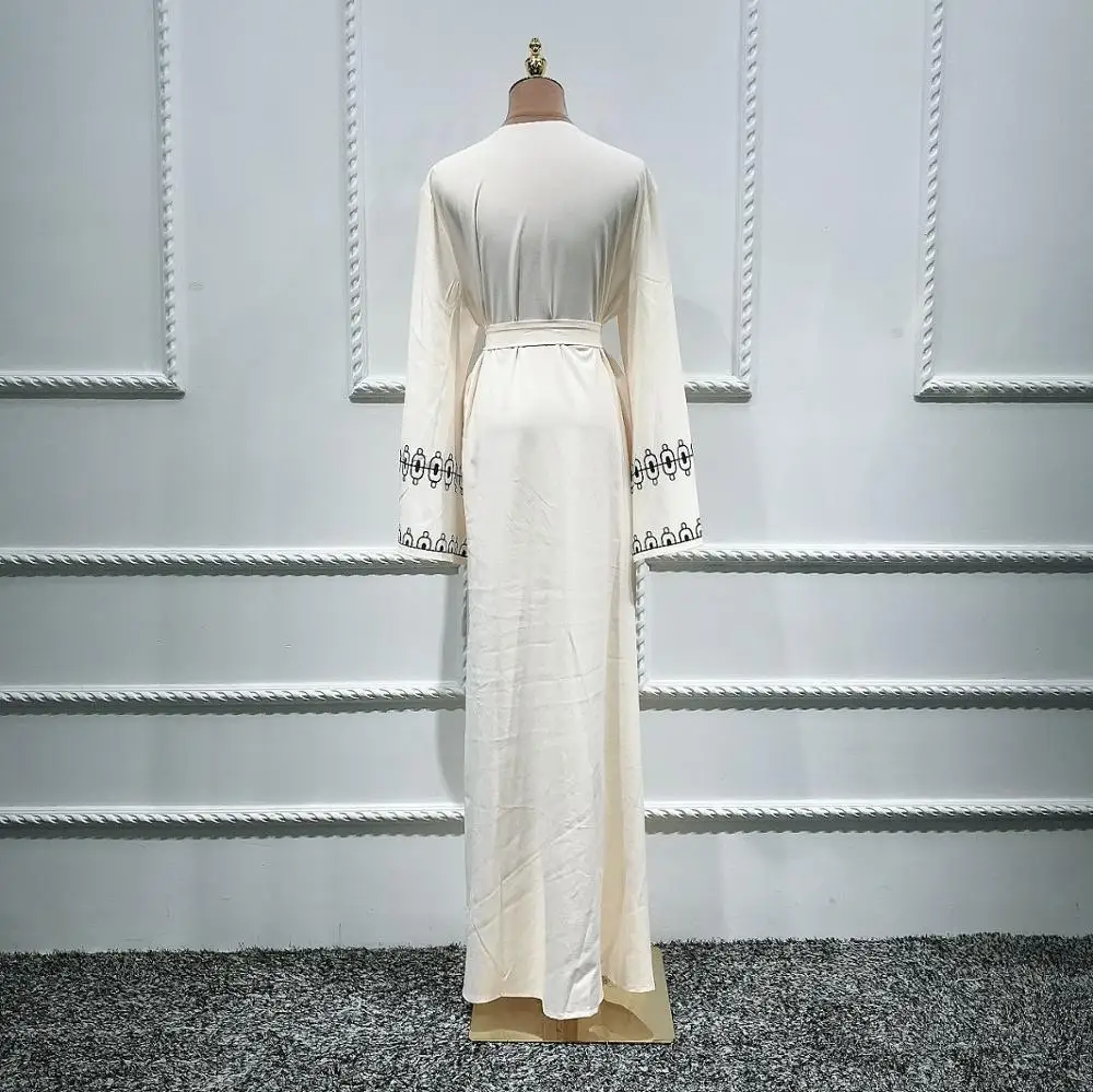 Fashion Ramadan full printed Abaya Hijab Muslim Dress female kimono Caftan Turkish Islamic Kaftan Robe Musulman Abayas F1375
Fashion Ramadan full printed Abaya Hijab Muslim Dress female kimono Caftan Turkish Islamic Kaftan Robe Musulman Abayas F1375