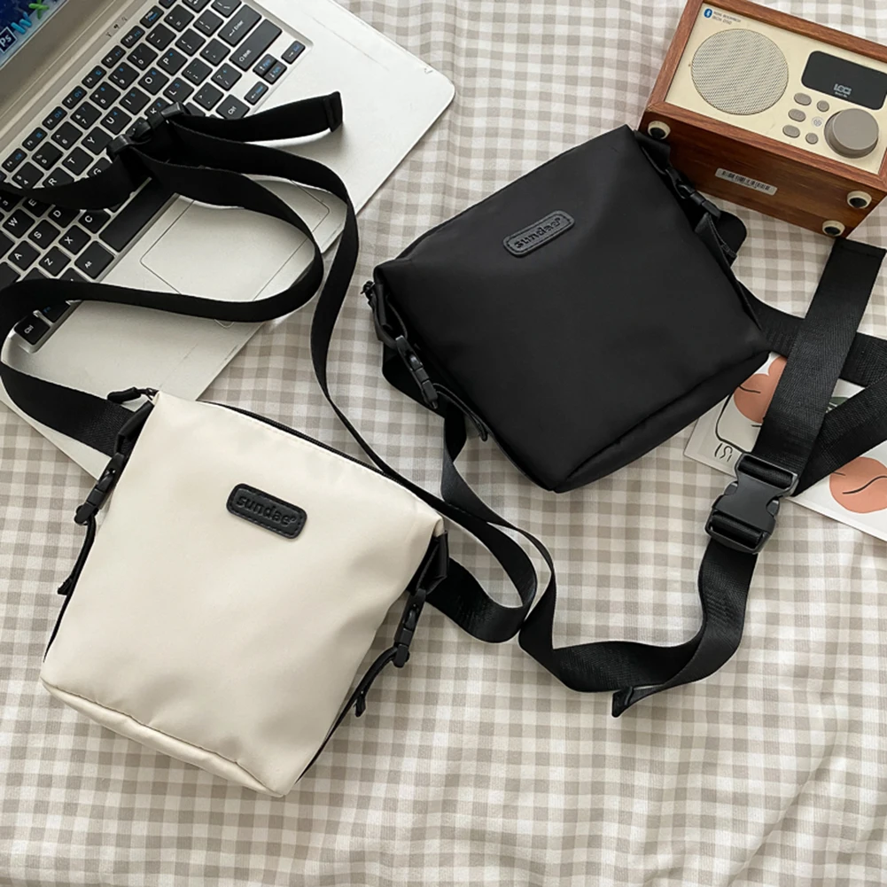 Fashion Oxfold Messenger Tote Bag Women Shoulder Satchel Solid Color Casual Bucket Shopping Handbag 
Fashion Oxfold Messenger Tote Bag Women Shoulder Satchel Solid Color Casual Bucket Shopping Handbag