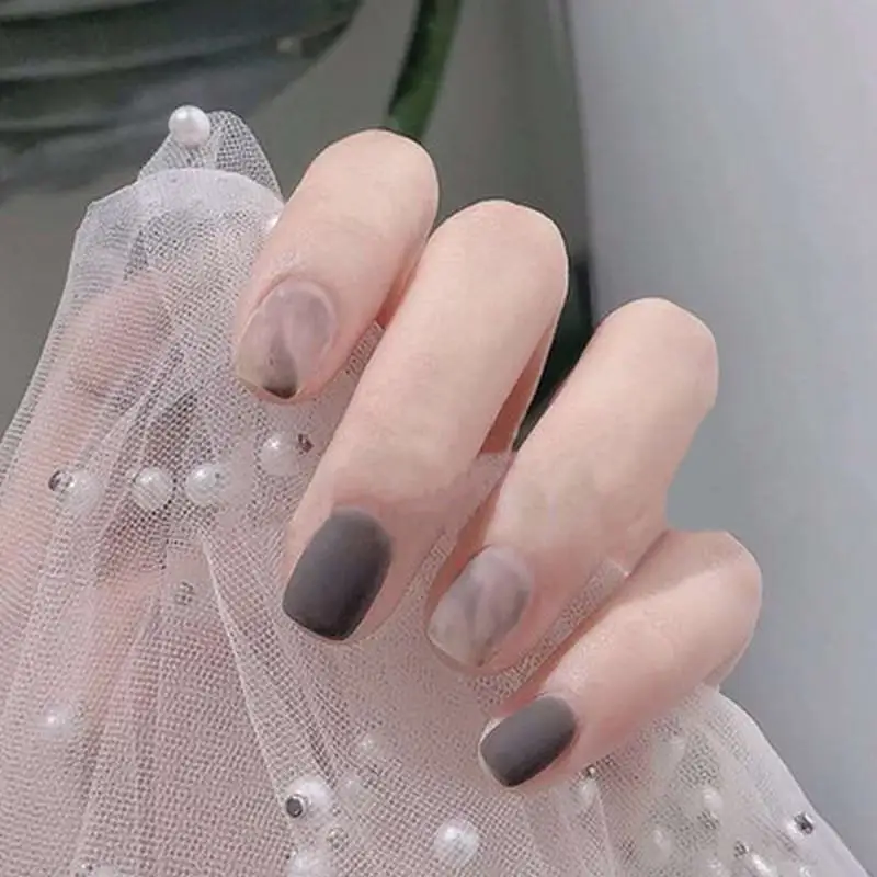 24pcs/set French Style Texture False Nails With Glue Full Cover Fake Nail Short Detachable Nails Art Tips Manicure Accessories
24pcs/set French Style Texture False Nails With Glue Full Cover Fake Nail Short Detachable Nails Art Tips Manicure Accessories