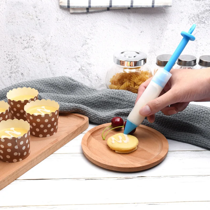 Silicone Food Writing Pen Chocolate Decorating Tools Cake Mold Cream Cup Cookie Icing Piping Pastry Nozzles Kitchen Accessories
Silicone Food Writing Pen Chocolate Decorating Tools Cake Mold Cream Cup Cookie Icing Piping Pastry Nozzles Kitchen Accessories