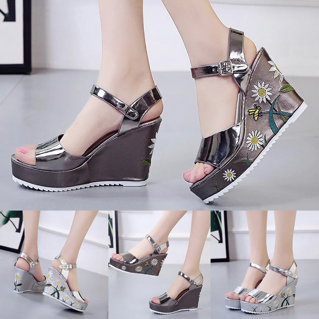 Summer waterproof platform new wedge with fish mouth sandals female word buckle flat bottom anti-Roman sandals
Summer waterproof platform new wedge with fish mouth sandals female word buckle flat bottom anti-Roman sandals