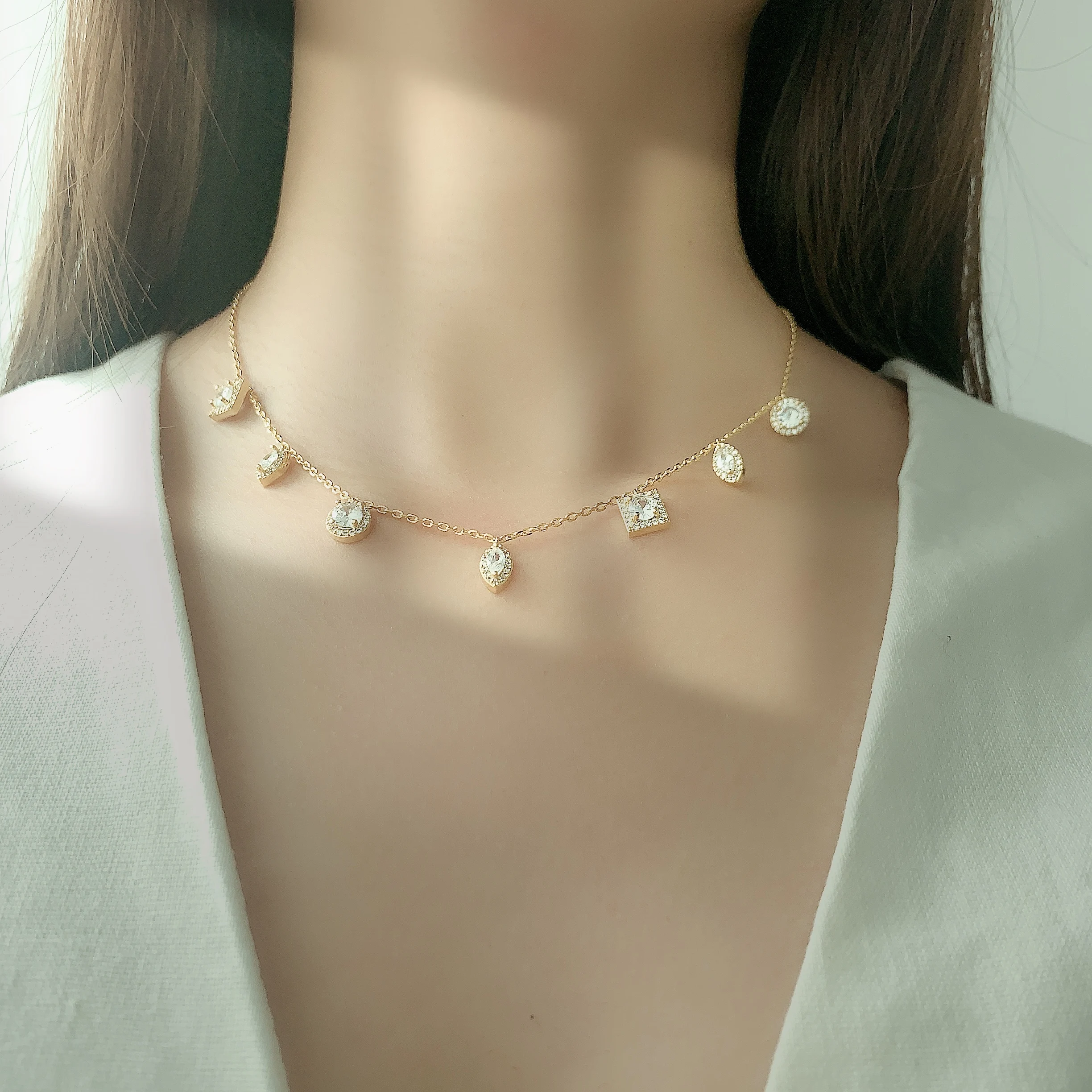 Classic 925 Sterling Silver 3 colors Zircon Pendant Sexy Fine Thin Clavicle Necklace Chain Jewelry GL001
Classic 925 Sterling Silver 3 colors Zircon Pendant Sexy Fine Thin Clavicle Necklace Chain Jewelry GL001