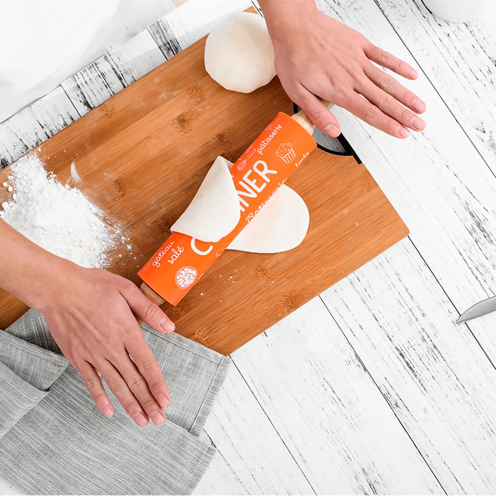 Non-Stick Wooden Handle Silicone Rolling Pin Pastry Dough Flour Roller Kitchen Baking Cooking Tools Christmas Rolling Pin
Non-Stick Wooden Handle Silicone Rolling Pin Pastry Dough Flour Roller Kitchen Baking Cooking Tools Christmas Rolling Pin