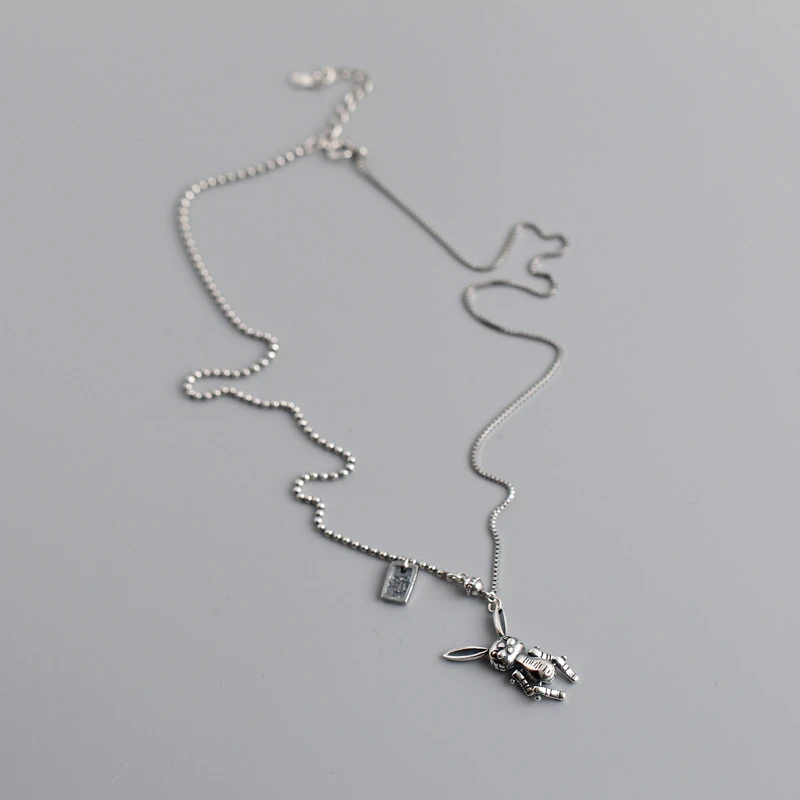 Vintage 925 Sterling Silver Pendant Necklace for Women Little Rabbit Old Fashioned Choker Chain Necklace Movable
Vintage 925 Sterling Silver Pendant Necklace for Women Little Rabbit Old Fashioned Choker Chain Necklace Movable