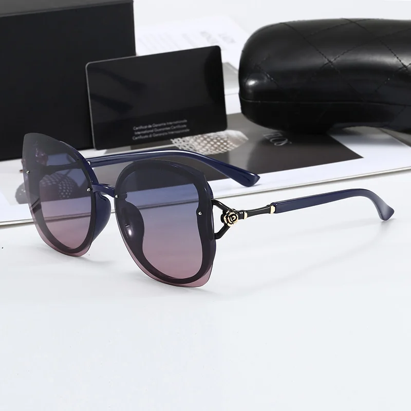 2021 Heart-shaped new sunglasses ladies brand designer big frame sunglasses oculos de sol Travel Essentials 486
2021 Heart-shaped new sunglasses ladies brand designer big frame sunglasses oculos de sol Travel Essentials 486