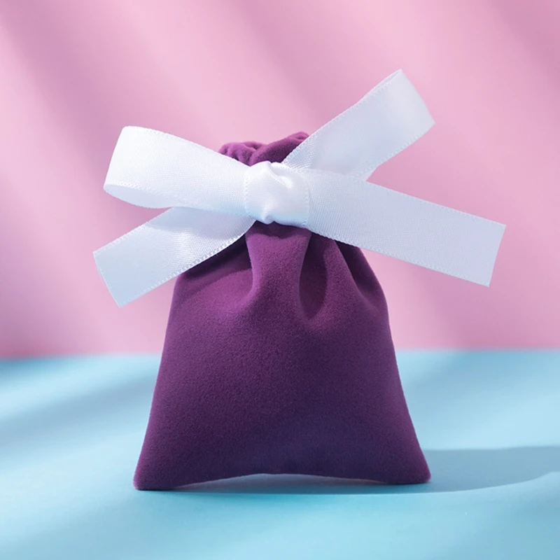 50Pcs 7x9cm Jewelry Velvet Bags with Ribbon Flannel Pouches Gift Packing Decor
50Pcs 7x9cm Jewelry Velvet Bags with Ribbon Flannel Pouches Gift Packing Decor