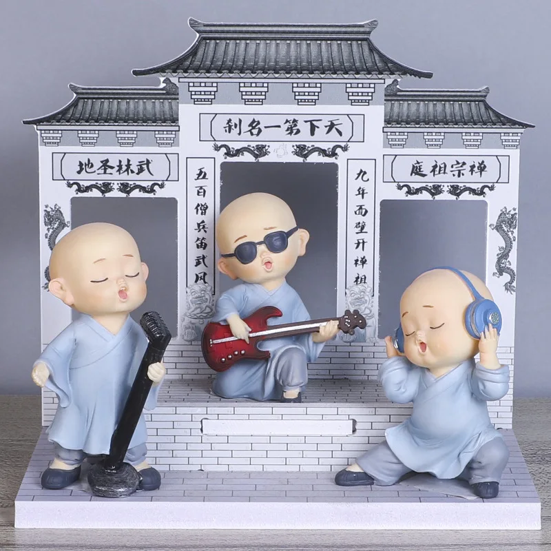 Милые фигурки креативной рок-группы Little monk, полимерная скульптура ручной работы, украшение для дома, гостиной, спальни, милый подарок, стату...
Милые фигурки креативной рок-группы Little monk, полимерная скульптура ручной работы, украшение для дома, гостиной, спальни, милый подарок, стату...